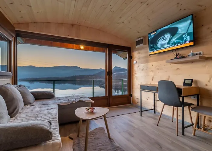 Studio apartment Djole
